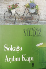 Sokağa açılan kapı